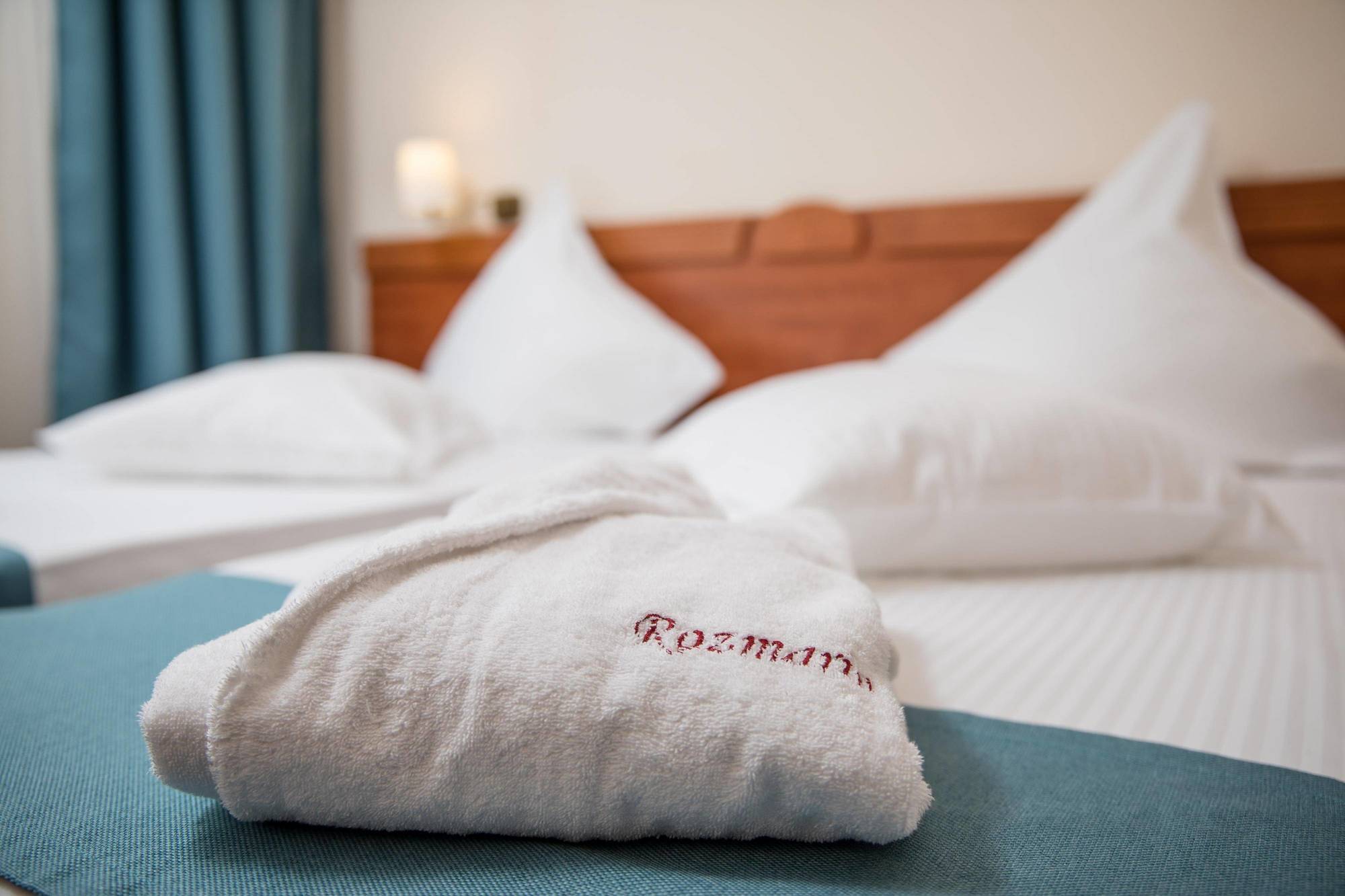 Hotel Rozmarin Predeal Exteriör bild